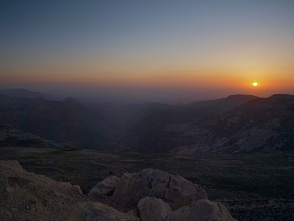 Sonnenuntergang im Bergland von Moab